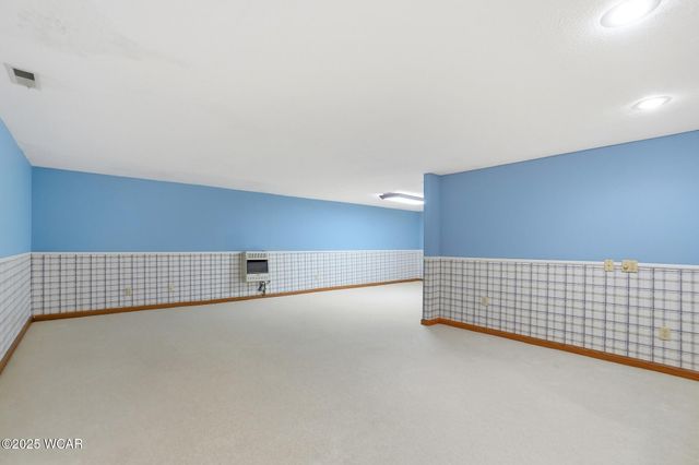 307 Ridge Crest Circle, Lima, OH 45801