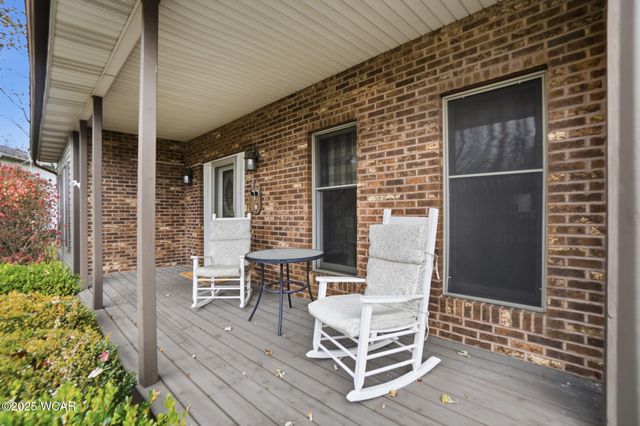 307 Ridge Crest Circle, Lima, OH 45801