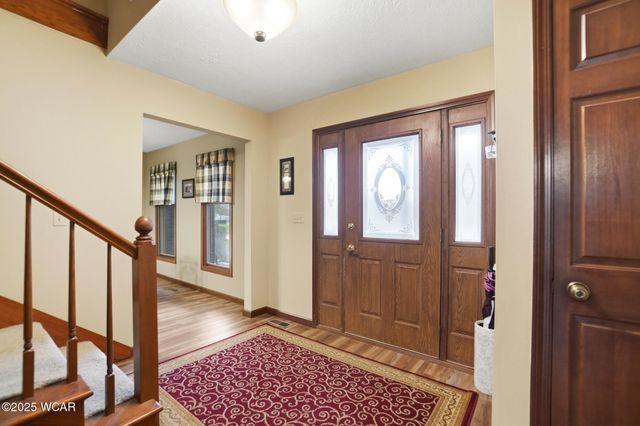 307 Ridge Crest Circle, Lima, OH 45801