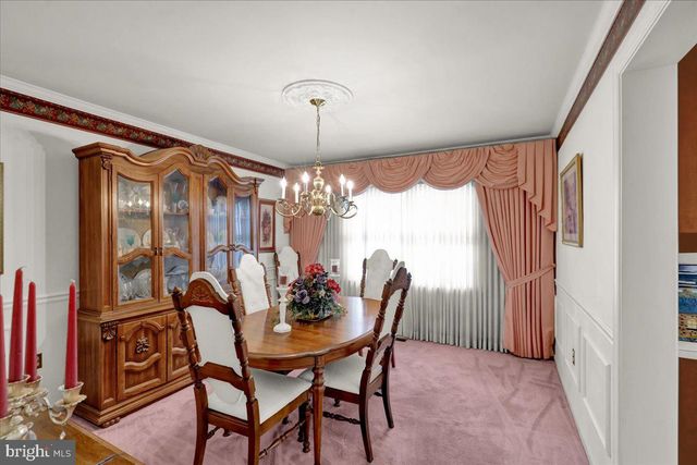 1727 COLONY DR, Reading, PA 19610
