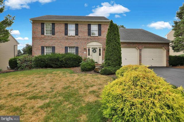 1727 COLONY DR, Reading, PA 19610