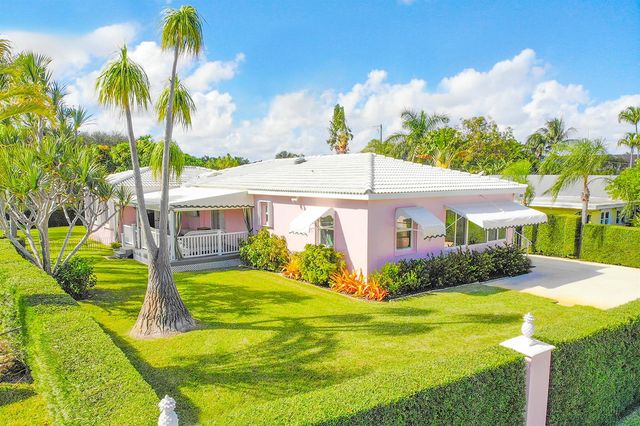 3216 Karen Drive, Delray Beach, FL 33483