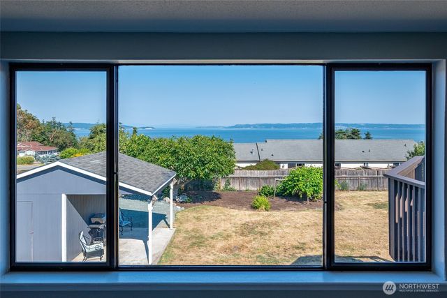 1264 Eagle Crest Drive, Oak Harbor, WA 98277