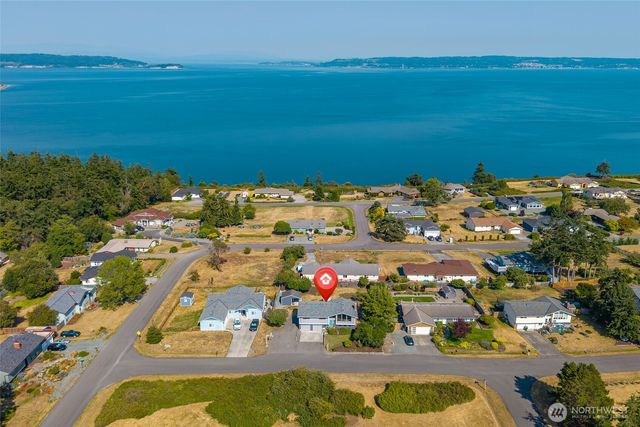 1264 Eagle Crest Drive, Oak Harbor, WA 98277