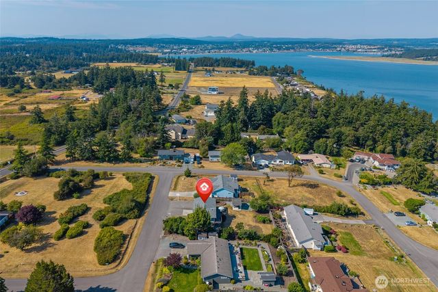 1264 Eagle Crest Drive, Oak Harbor, WA 98277