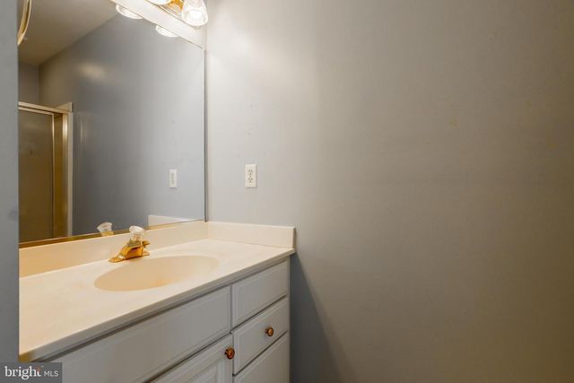 5709 ROYAL MILE BLVD, Salisbury, MD 21801