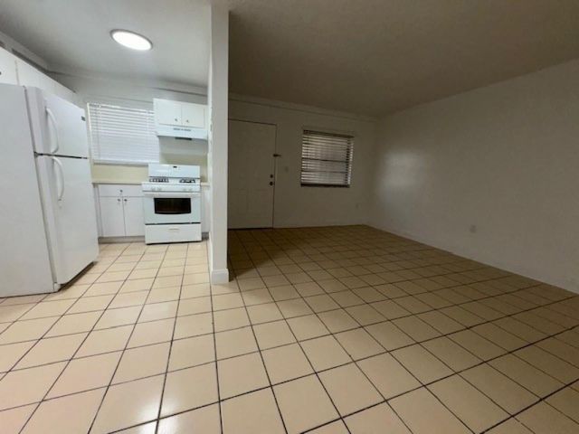 2031 NE 139th St 12, North Miami Beach, FL 33181