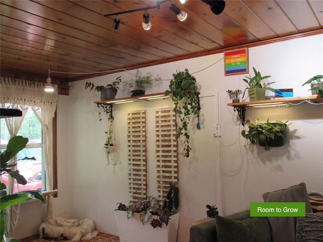 20526 N STATE ROAD 121, Alachua, FL 32615