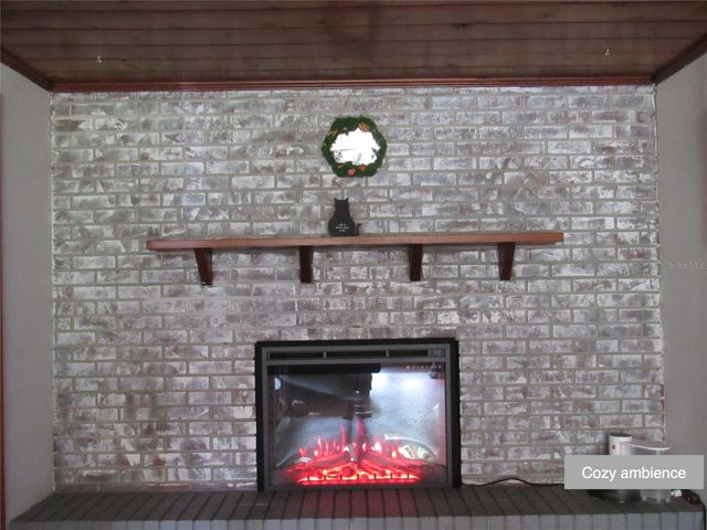 20526 N STATE ROAD 121, Alachua, FL 32615