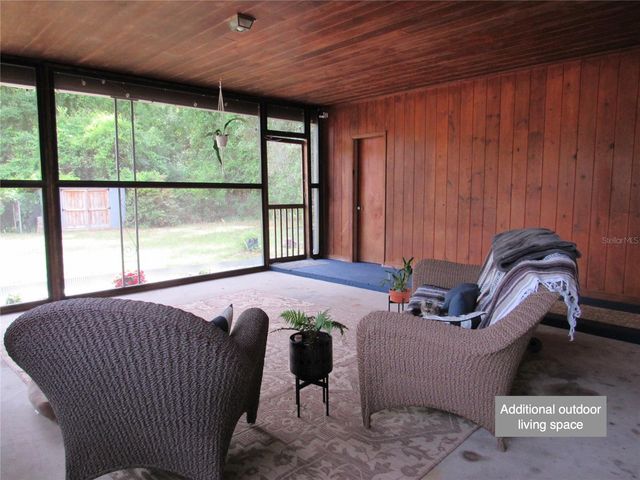 20526 N STATE ROAD 121, Alachua, FL 32615