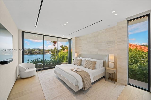 80 S Hibiscus Dr, Miami Beach, FL 33139
