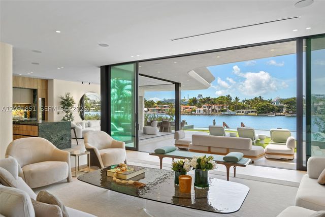 80 S Hibiscus Dr, Miami Beach, FL 33139