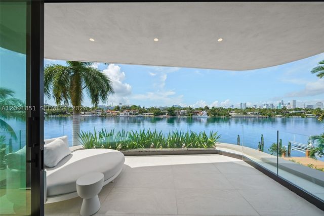 80 S Hibiscus Dr, Miami Beach, FL 33139
