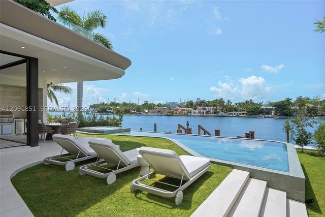 80 S Hibiscus Dr, Miami Beach, FL 33139