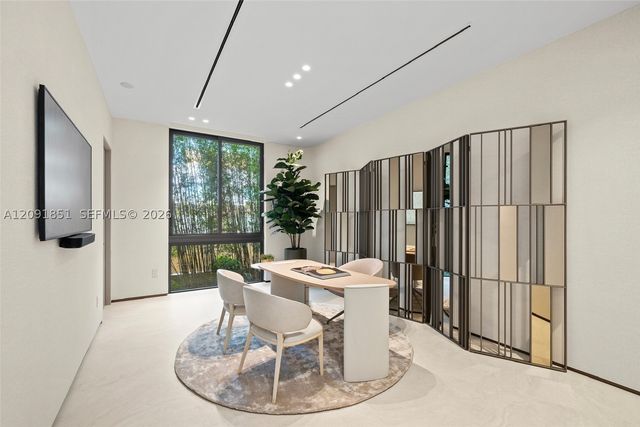 80 S Hibiscus Dr, Miami Beach, FL 33139