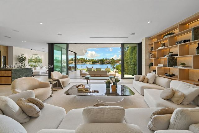 80 S Hibiscus Dr, Miami Beach, FL 33139