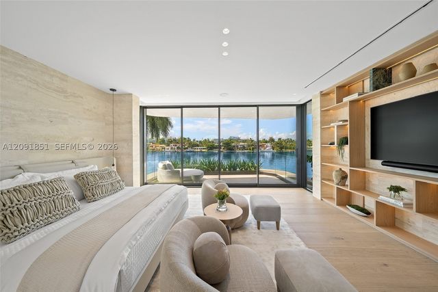 80 S Hibiscus Dr, Miami Beach, FL 33139
