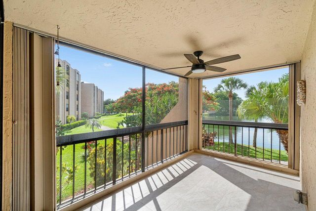 950 Egret Circle 5202, Delray Beach, FL 33444