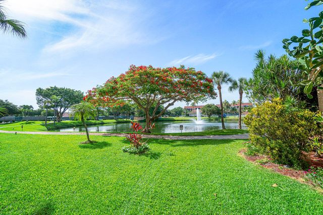 950 Egret Circle 5202, Delray Beach, FL 33444