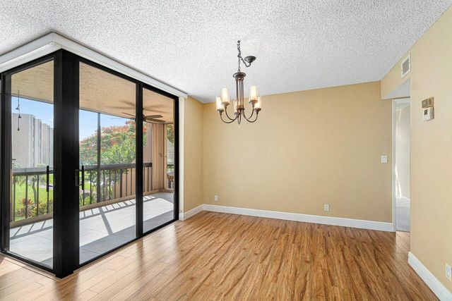 950 Egret Circle 5202, Delray Beach, FL 33444