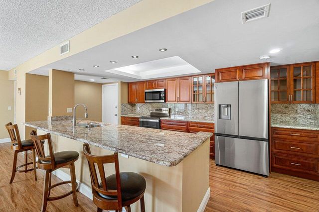950 Egret Circle 5202, Delray Beach, FL 33444