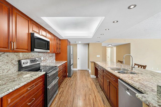 950 Egret Circle 5202, Delray Beach, FL 33444