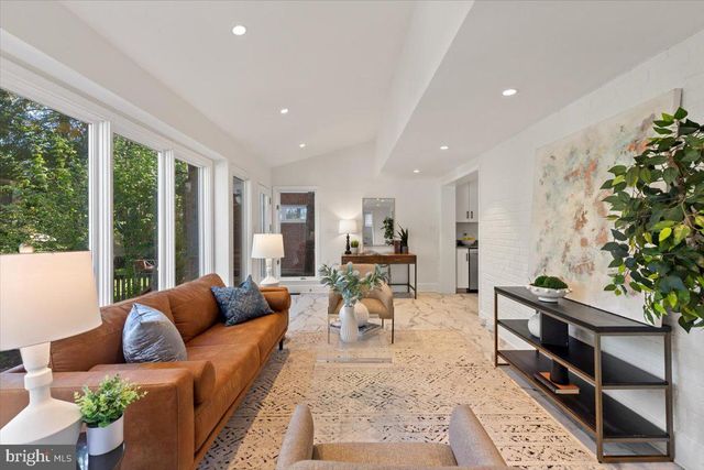 4519 YUMA ST NW, Washington, DC 20016