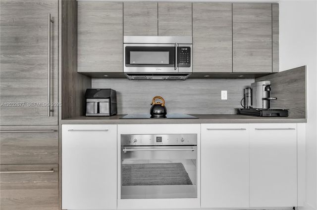 400 Sunny Isles Boulevard 1917, Sunny Isles Beach, FL 33160