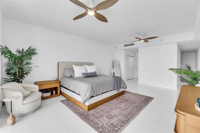 400 Sunny Isles Boulevard 1917, Sunny Isles Beach, FL 33160