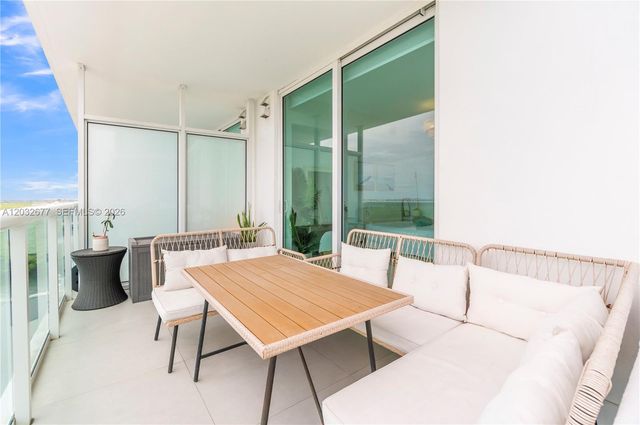 400 Sunny Isles Boulevard 1917, Sunny Isles Beach, FL 33160