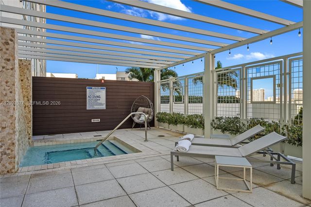 400 Sunny Isles Boulevard 1917, Sunny Isles Beach, FL 33160