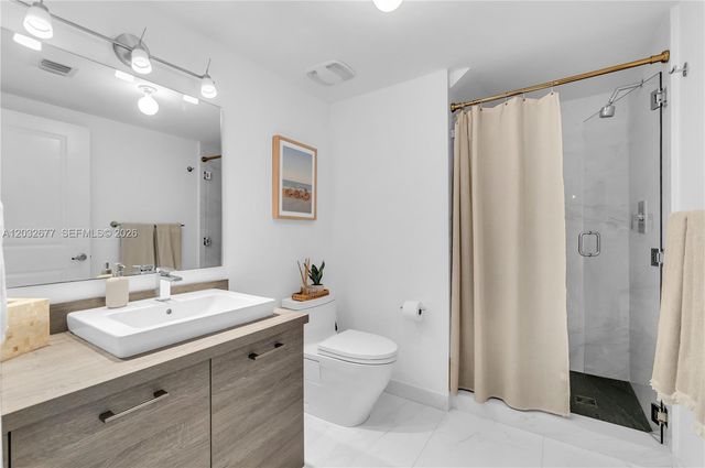 400 Sunny Isles Boulevard 1917, Sunny Isles Beach, FL 33160