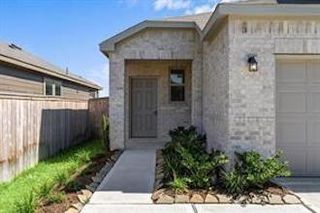 16741 Oak Bough Drive, Conroe, TX 77302