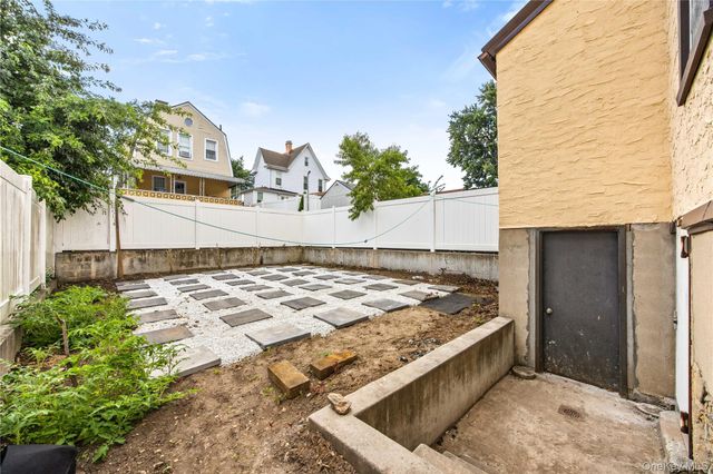 432 Bedford Avenue, Mount Vernon, NY 10553