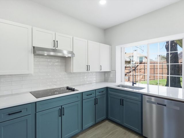 1414 Indian Lake Trail, Carrollton, TX 75007