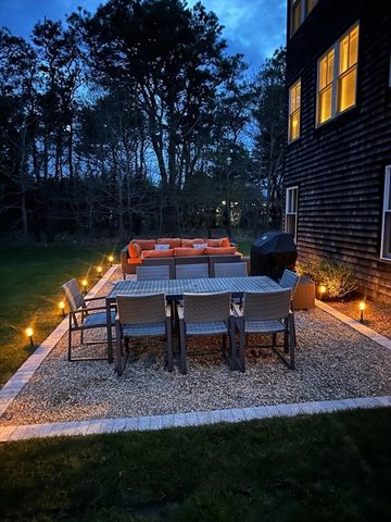 13 Young Street, Edgartown, MA 02539