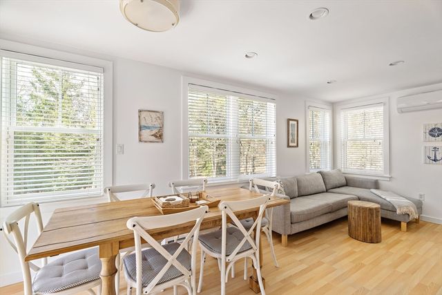 13 Young Street, Edgartown, MA 02539