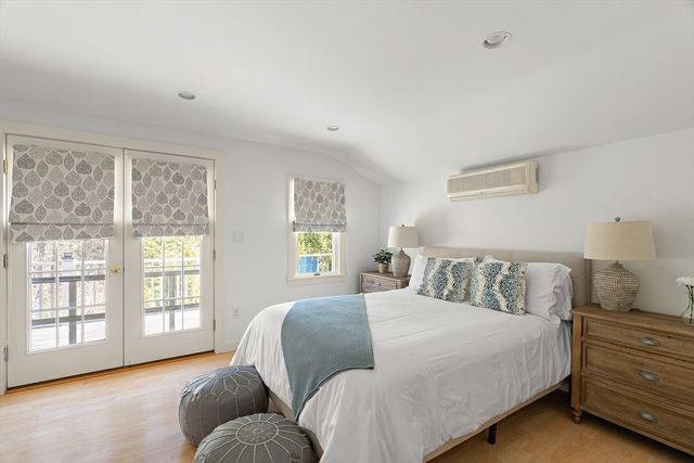 13 Young Street, Edgartown, MA 02539