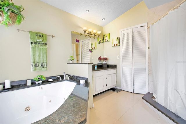 5293 AEOLUS WAY, Orlando, FL 32808