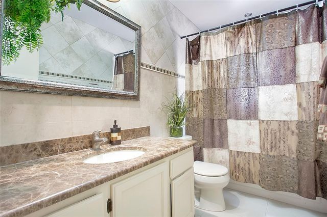 5293 AEOLUS WAY, Orlando, FL 32808