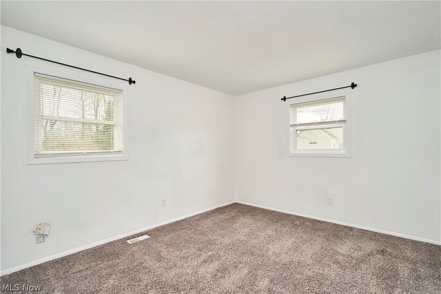 332 N River Road, Munroe Falls, OH 44262