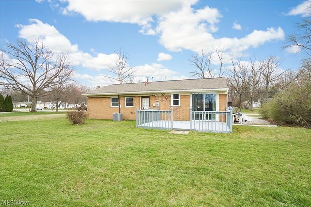 332 N River Road, Munroe Falls, OH 44262