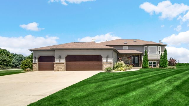 9196 W 196th Avenue, Lowell, IN 46356