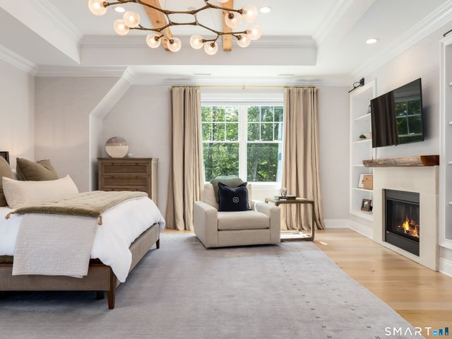 716 Cheese Spring Road, New Canaan, CT 06840
