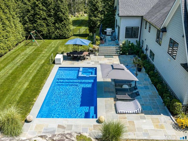 716 Cheese Spring Road, New Canaan, CT 06840