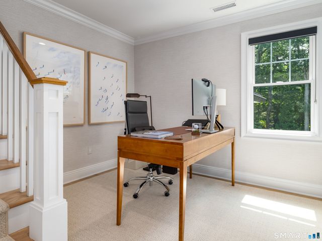 716 Cheese Spring Road, New Canaan, CT 06840