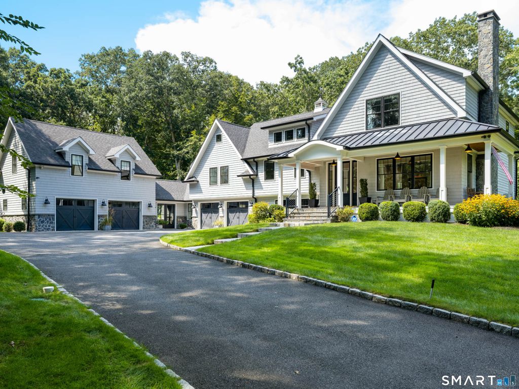 716 Cheese Spring Road, New Canaan, CT 06840