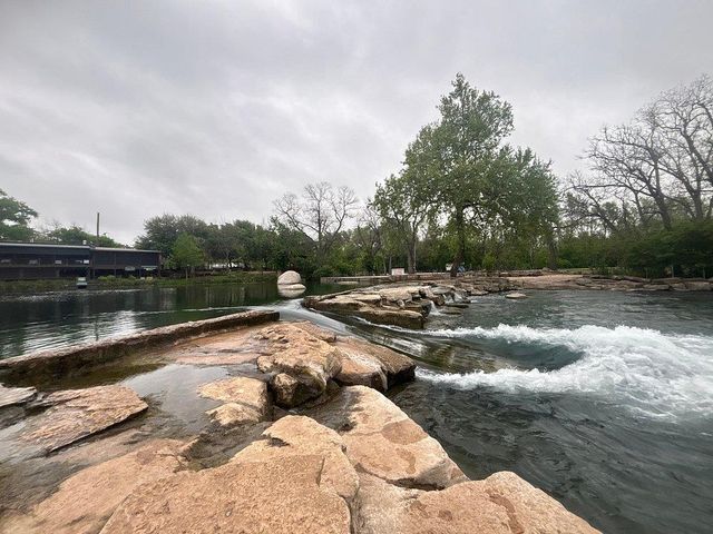 712 Peques ST, San Marcos, TX 78666