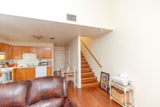 712 Peques ST, San Marcos, TX 78666