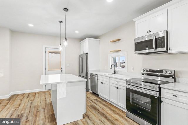 337 SWATARA ST, Steelton, PA 17113